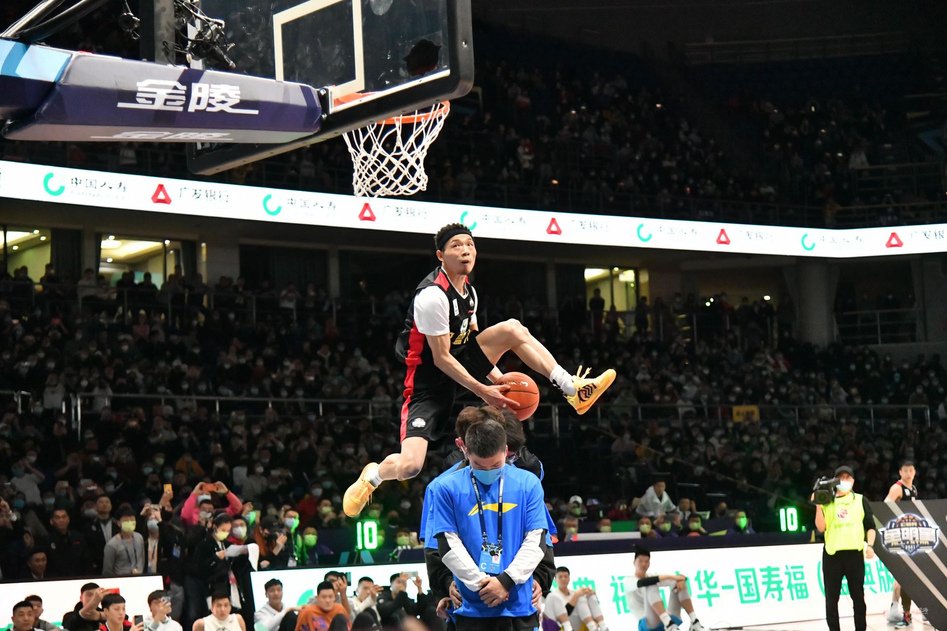 板的控制去 板的控制去